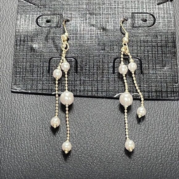 NEW Premier Designs PEARL EARRINGS - Picture 1 of 2